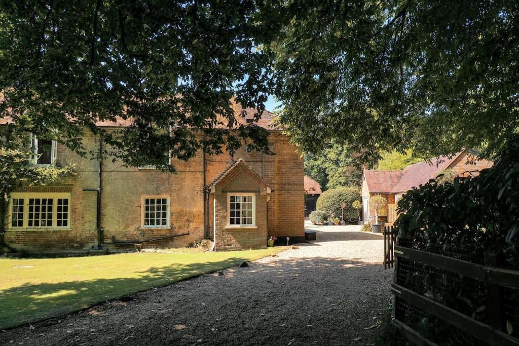 Landford'S Cottage, Your Retreat! Экстерьер фото