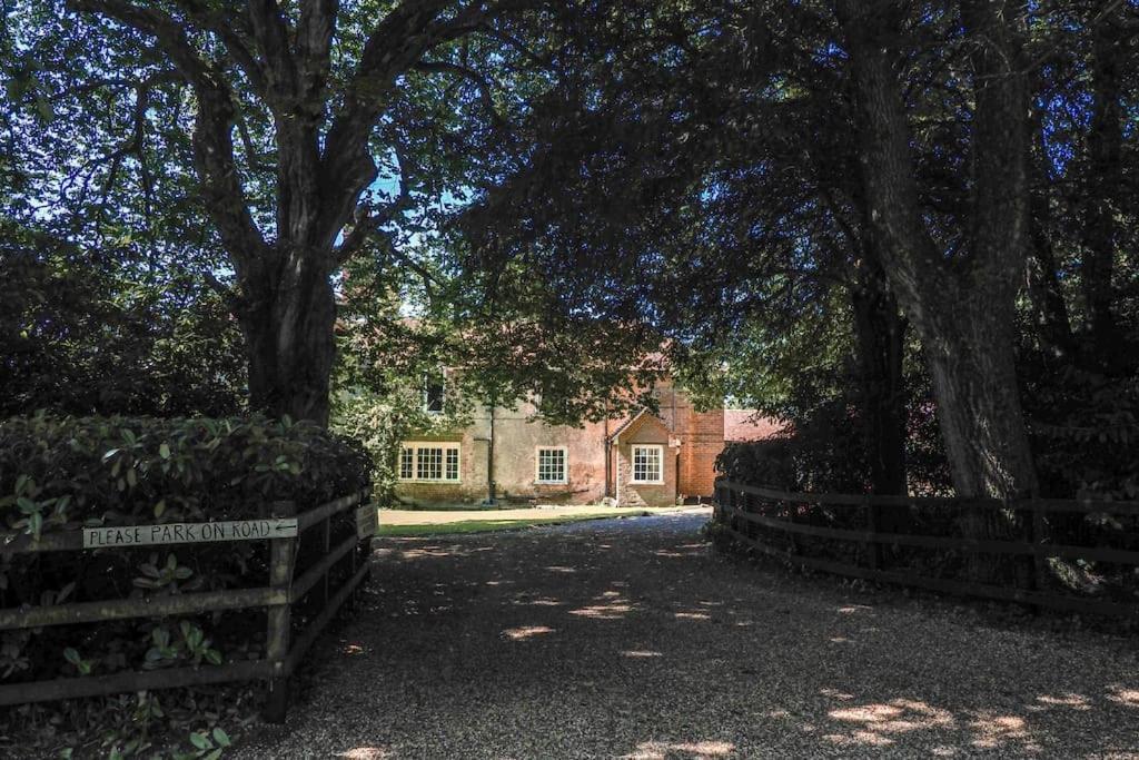 Landford'S Cottage, Your Retreat! Экстерьер фото