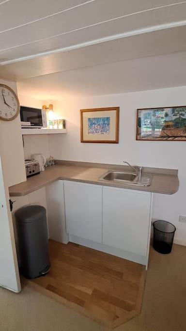 Landford'S Cottage, Your Retreat! Экстерьер фото