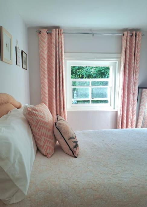 Landford'S Cottage, Your Retreat! Экстерьер фото